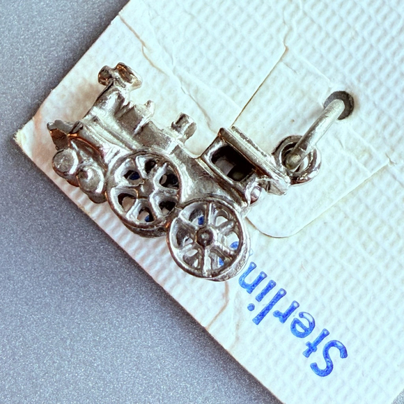 Sterling Silver 925 Train Locomotive Railroad Charm Pendant - Picture 3 of 5